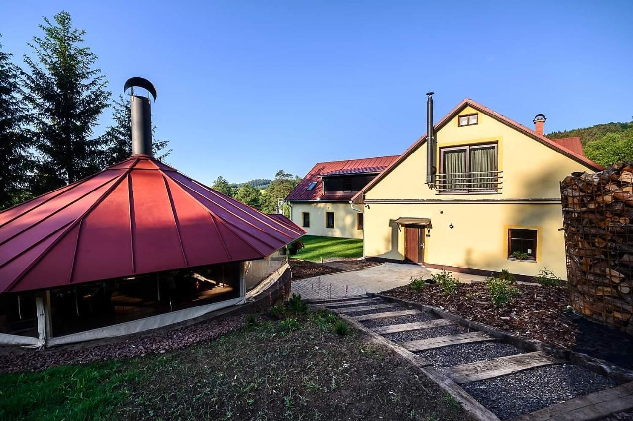 Chalupa Krenov 62 Bernsdorf Exterior photo