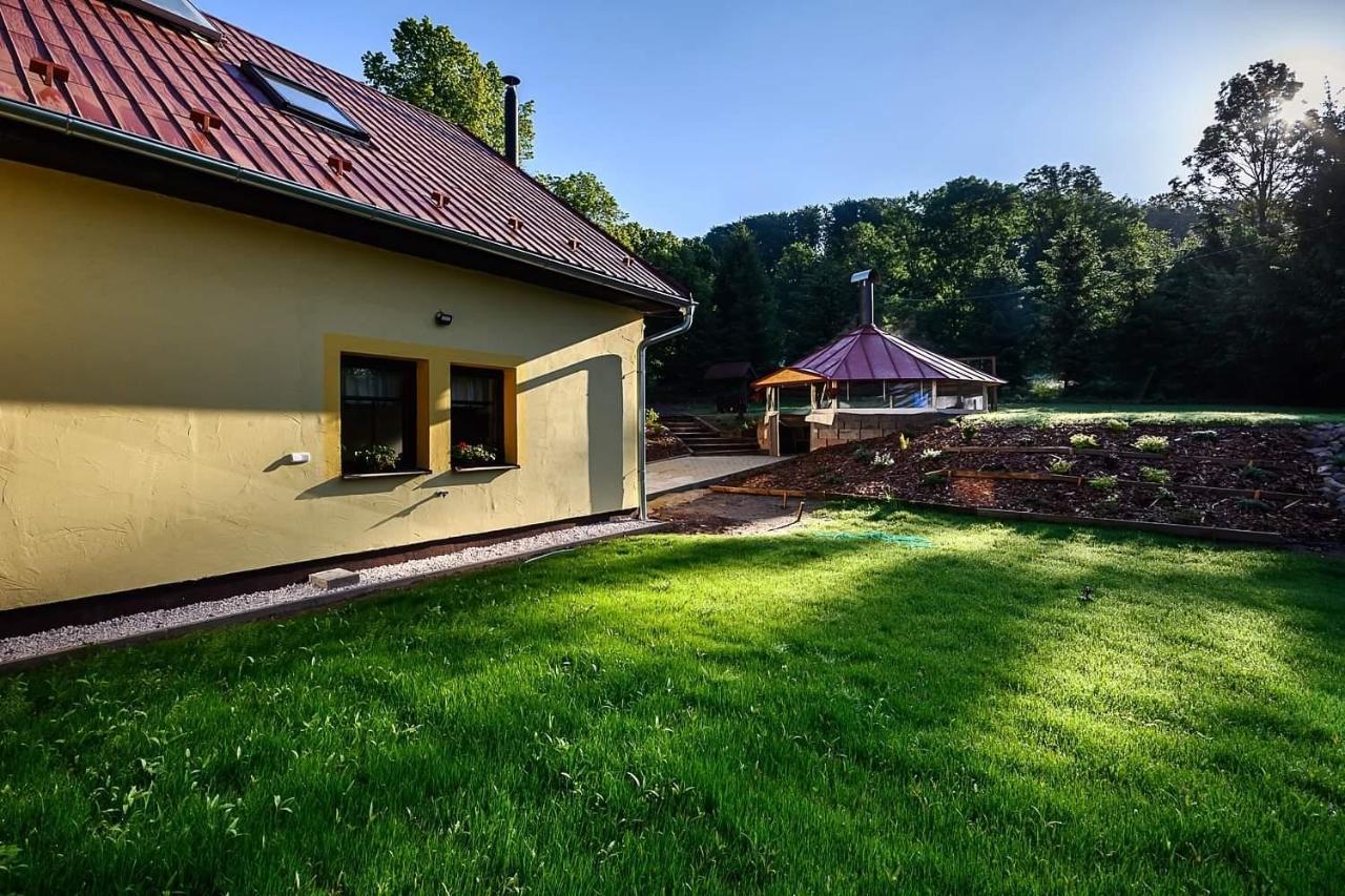 Chalupa Krenov 62 Bernsdorf Exterior photo